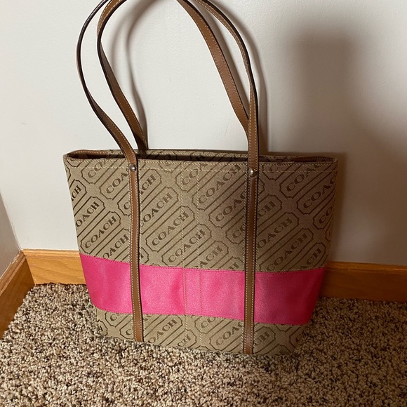 Coach bag - Picture 2 of 3